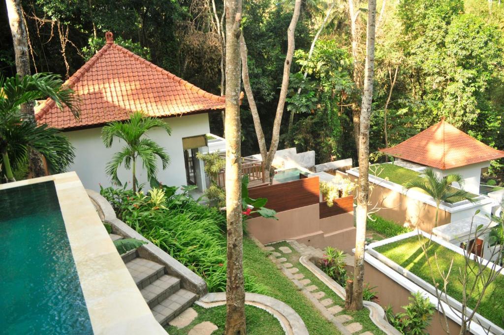 The Luku Villa Buwit Exterior photo
